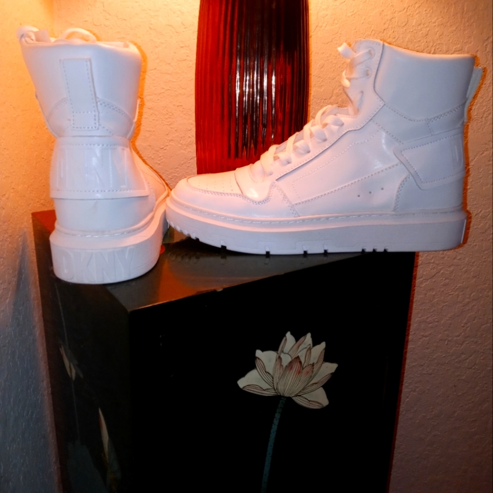 DKNY Mayzi Lace Up Sneaker Boot